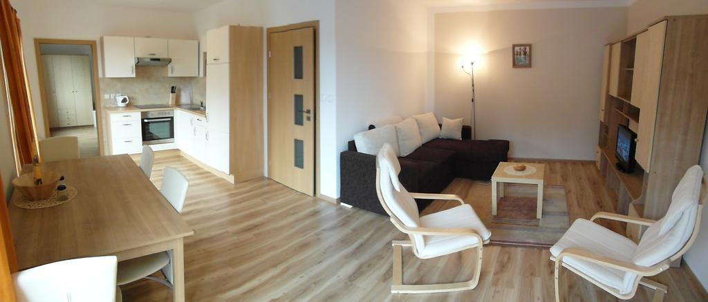 Ernesta Club Lipno Appartement Lipno nad Vltavou Buitenkant foto